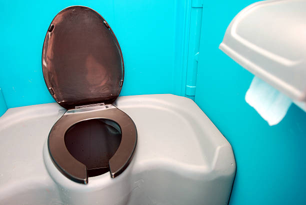 Best Porta potty delivery and setup  in Port Dickinson, NY
